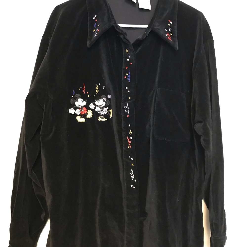 Velour black shirt